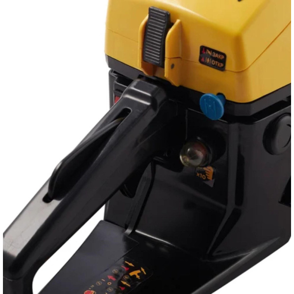 Пила цепная Бензопила CHAMPION 251-18